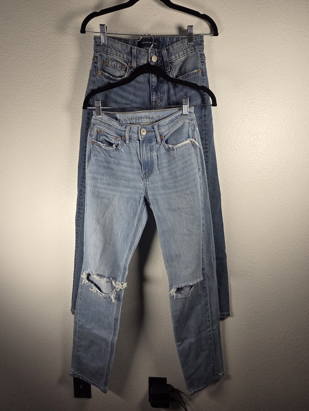 2 Pair Aeropostale & American Eagle Women's Size 00 Jeans